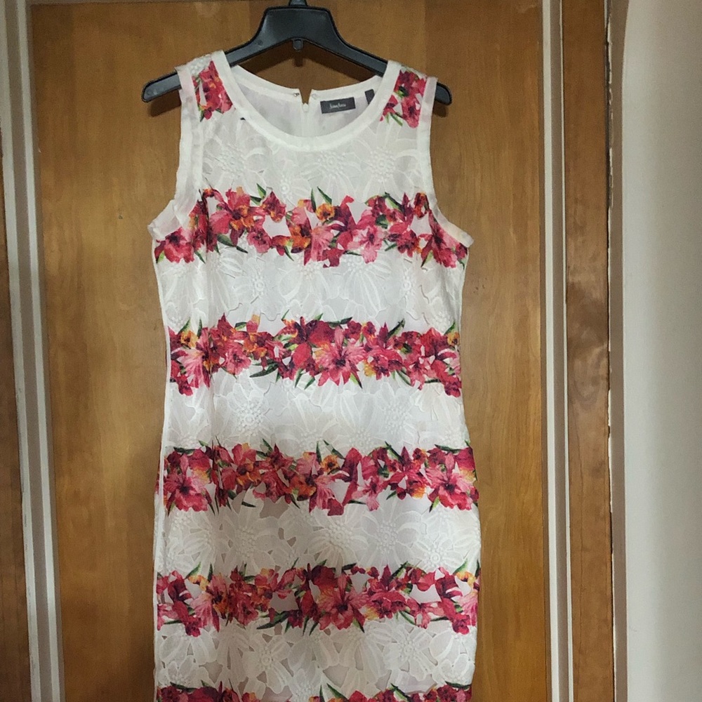 Neiman Marcus floral lace dress